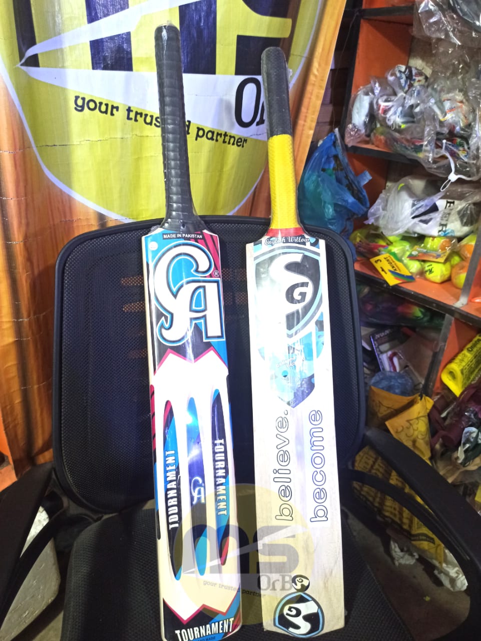 Cricket Bat - Multi Color - Image 2