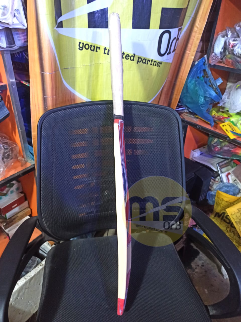 CA Cricket Tennis Cricket Bat - Image 2